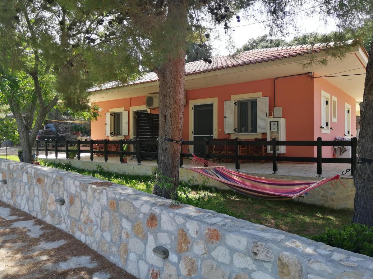 Reginas Studios Athéras Екстериор снимка